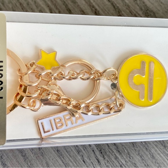 Modern Expressions Libra Zodiac Keychain - Picture 3 of 3